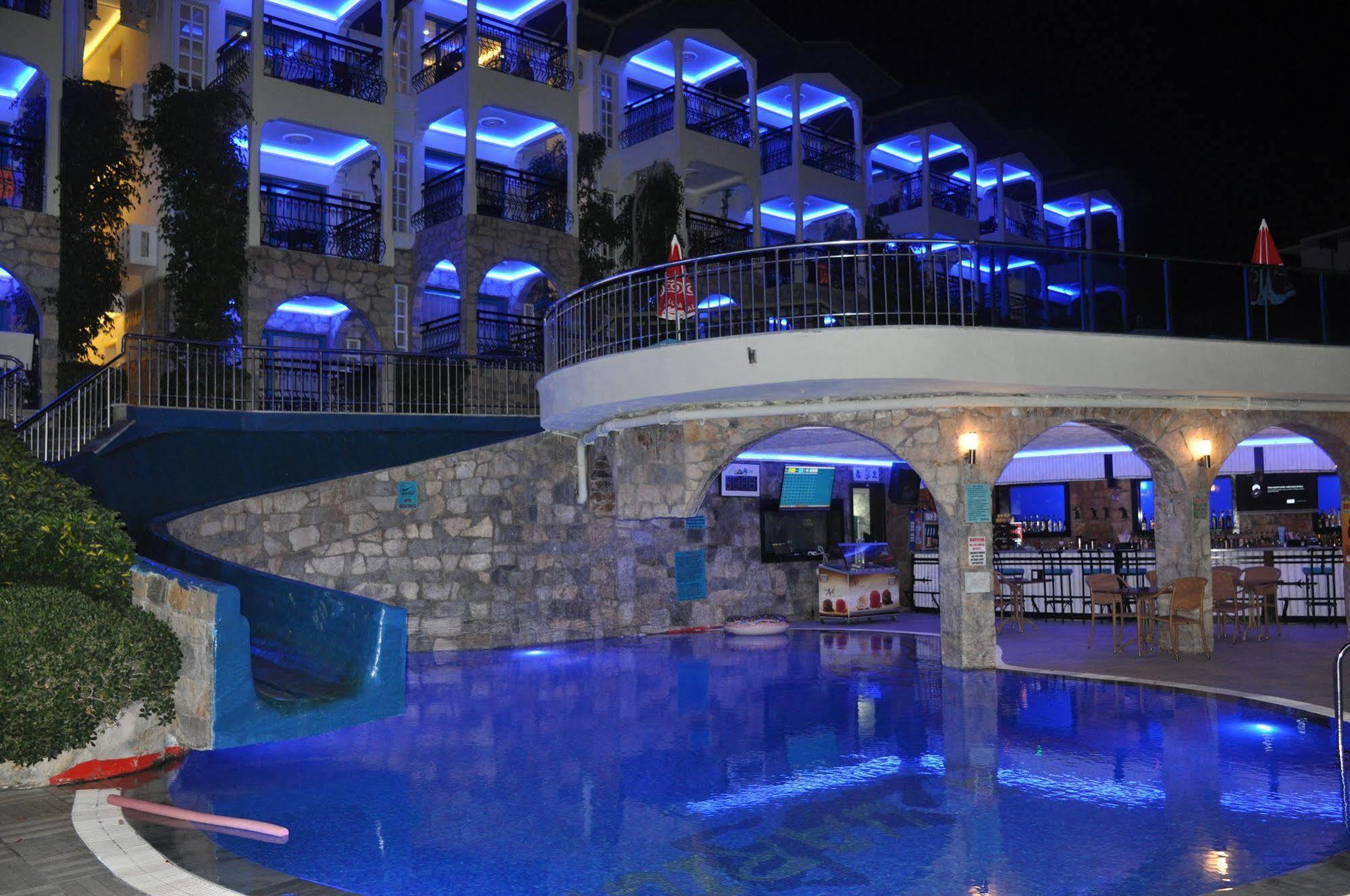 Club Aquarium Apart Hotel İçmeler Exterior foto